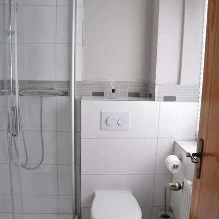 Leuchttuermchen *